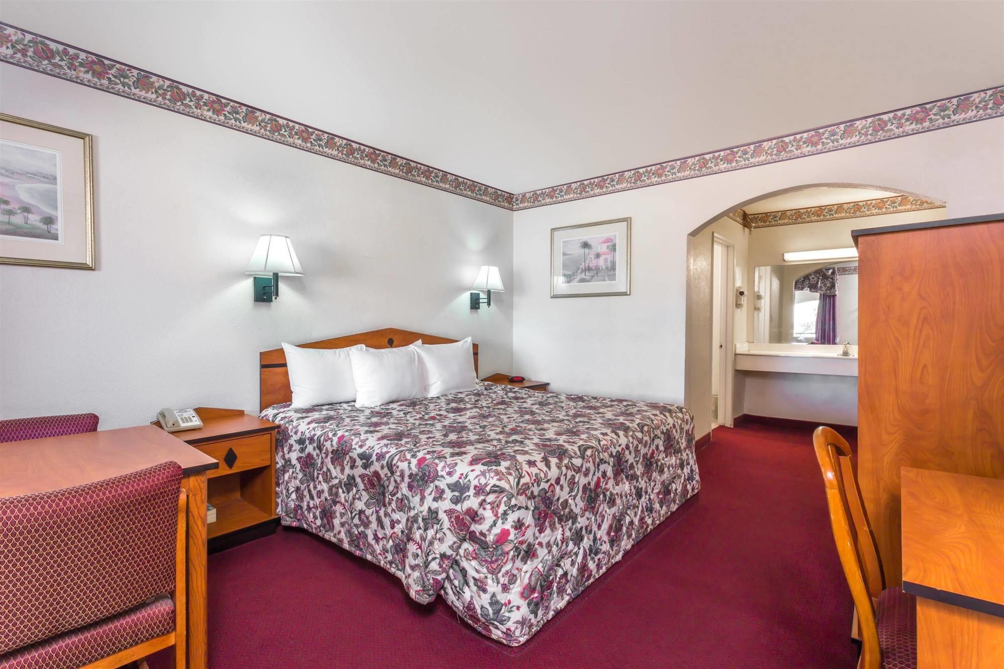 Days Inn By Wyndham Airport - Phoenix Kültér fotó